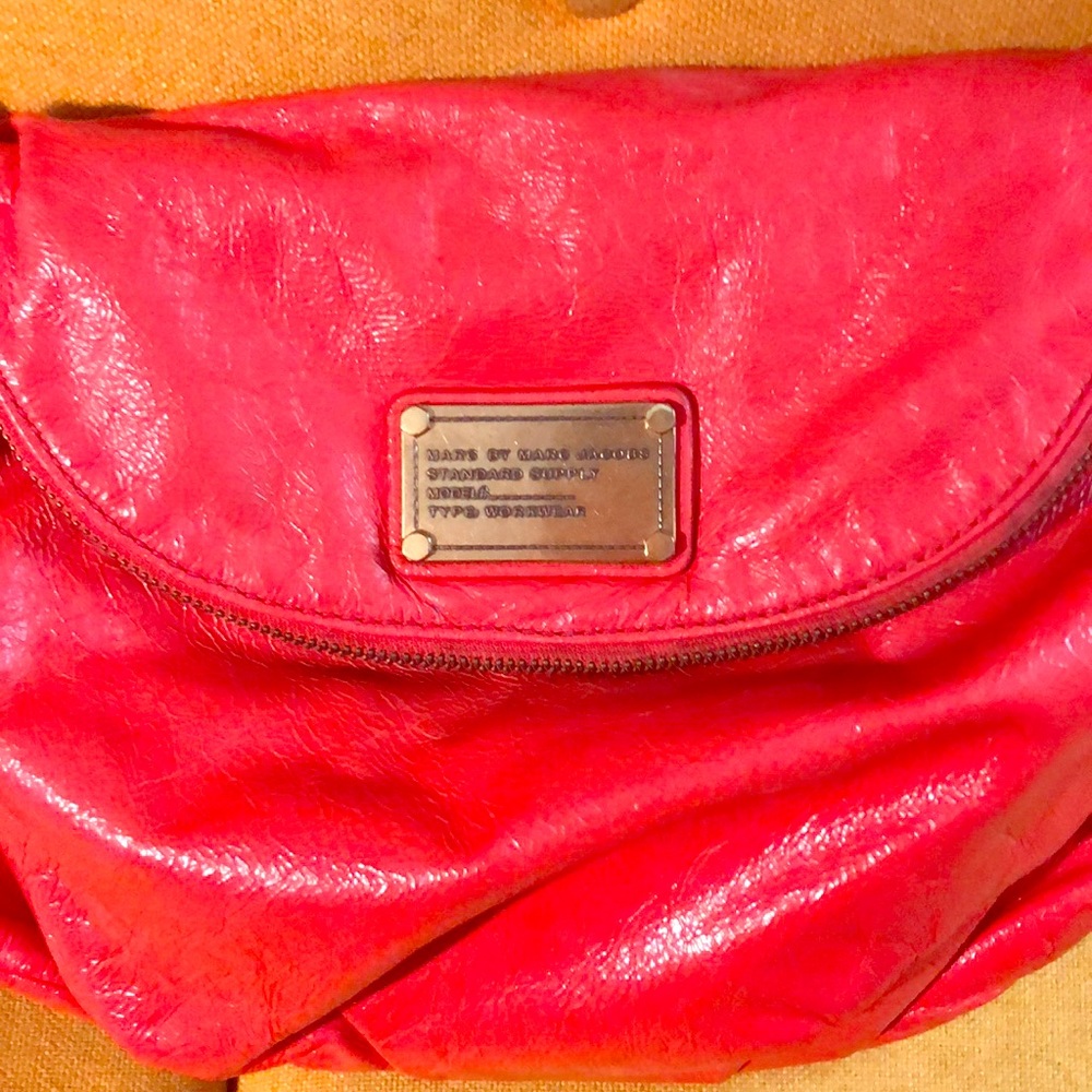 Marc Jacobs hobo crossbody purse